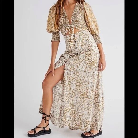 Free People String Of Hearts Maxi Dress Smocked size L - Picture 2 of 9